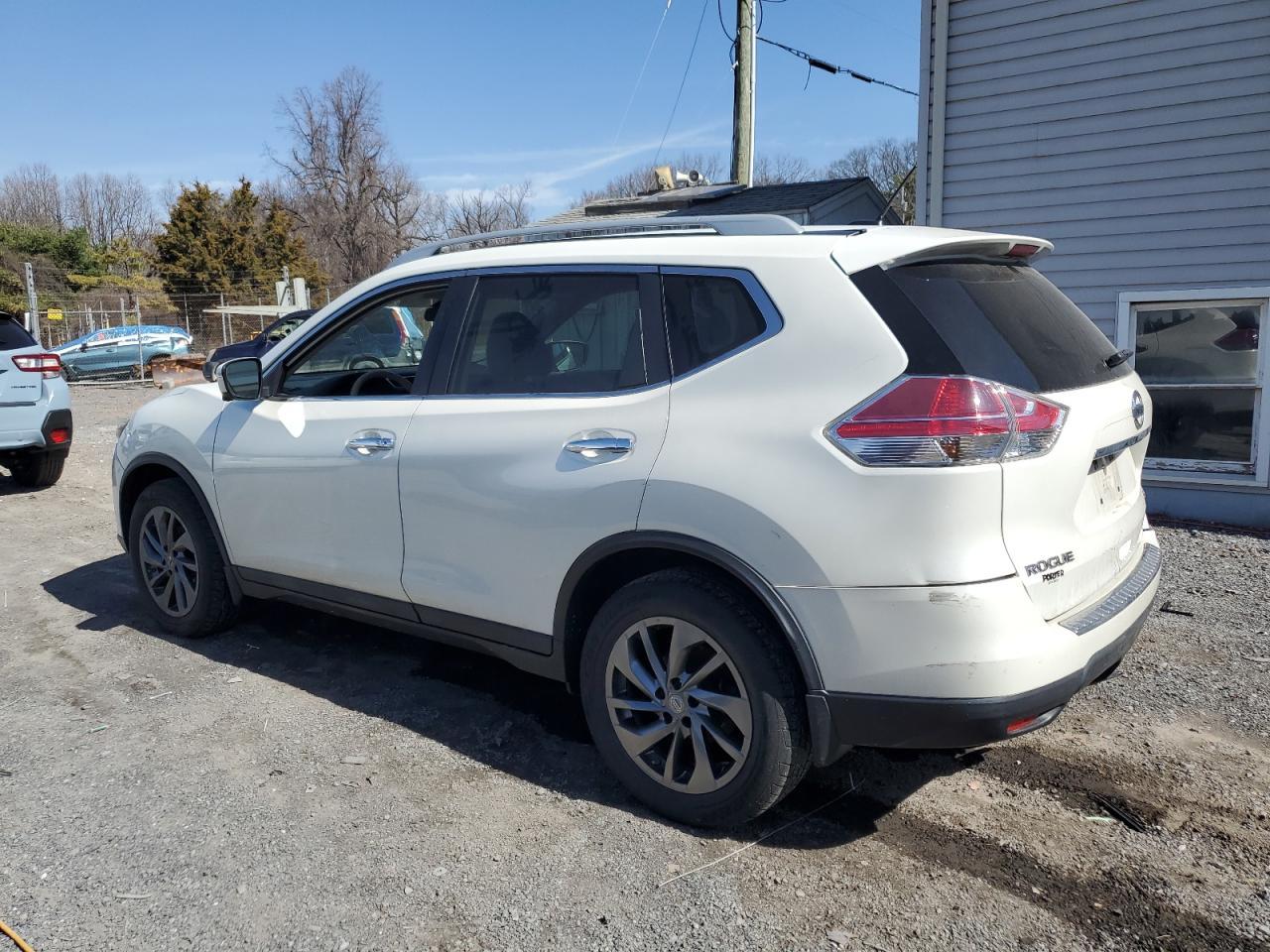 2015 NISSAN ROGUE S - Image 2