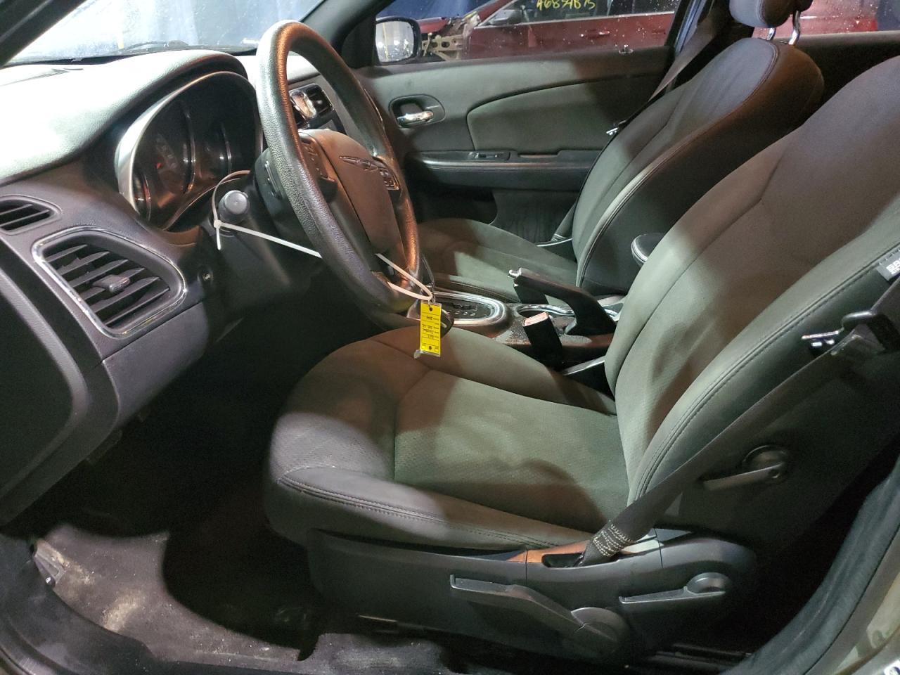 2012 CHRYSLER 200 LX - Image 7