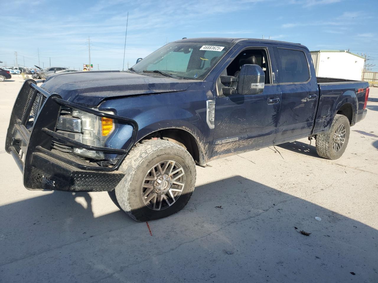 2017 FORD F350 SUPER