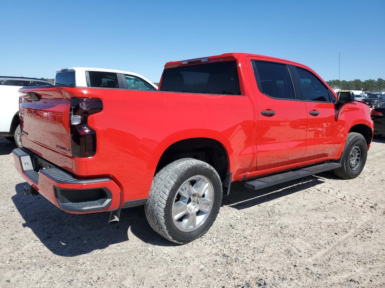 2020 CHEVROLET SILVERADO - Фото 3