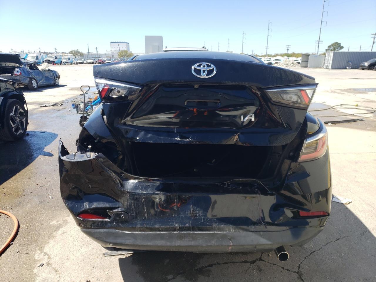 2017 TOYOTA YARIS IA - Фото 6