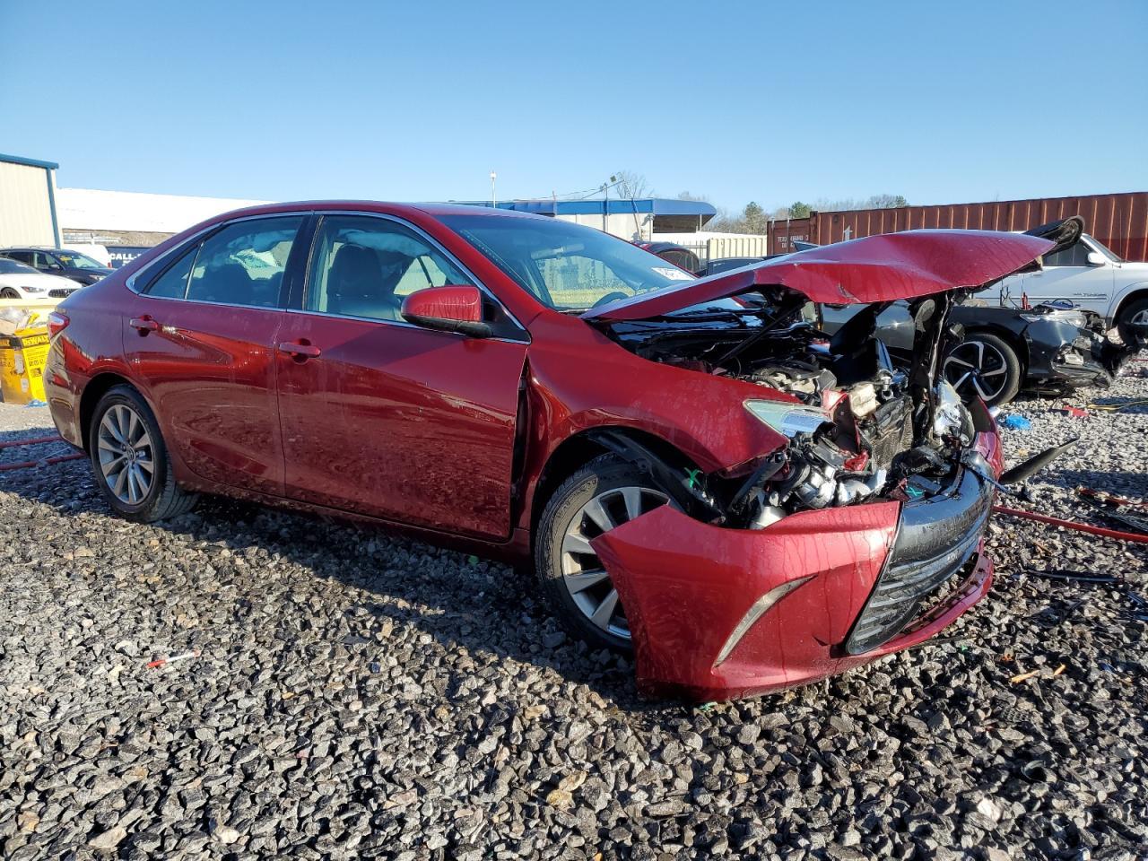 2015 TOYOTA CAMRY LE - Image 4