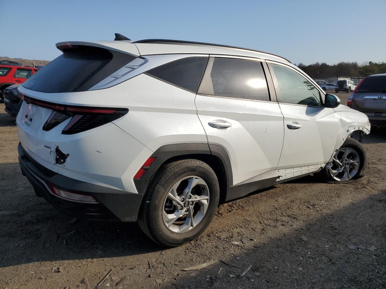 2022 HYUNDAI TUCSON SEL - Фото 3