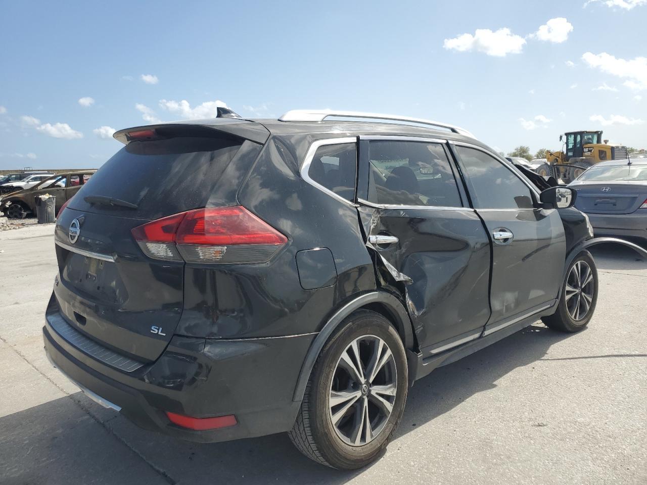 2018 NISSAN ROGUE S - Фото 3