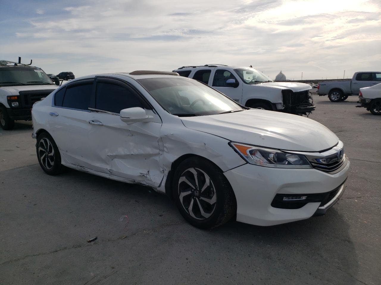 2016 HONDA ACCORD EXL - Image 4