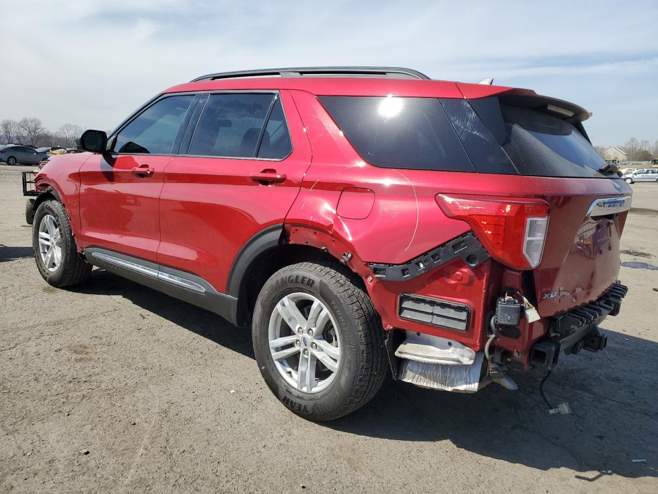 2022 FORD EXPLORER X - Фото 2