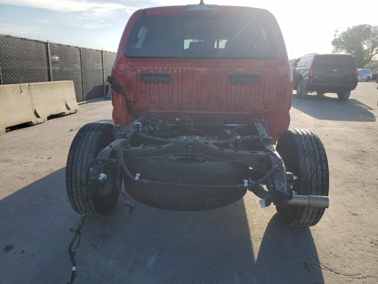 2023 TOYOTA TACOMA DOU - Фото 6