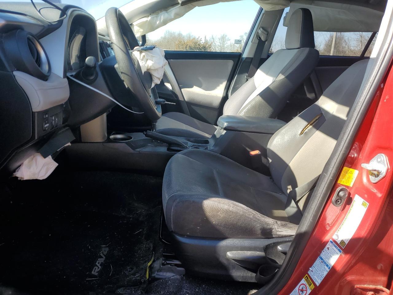 2015 TOYOTA RAV4 XLE - Image 7