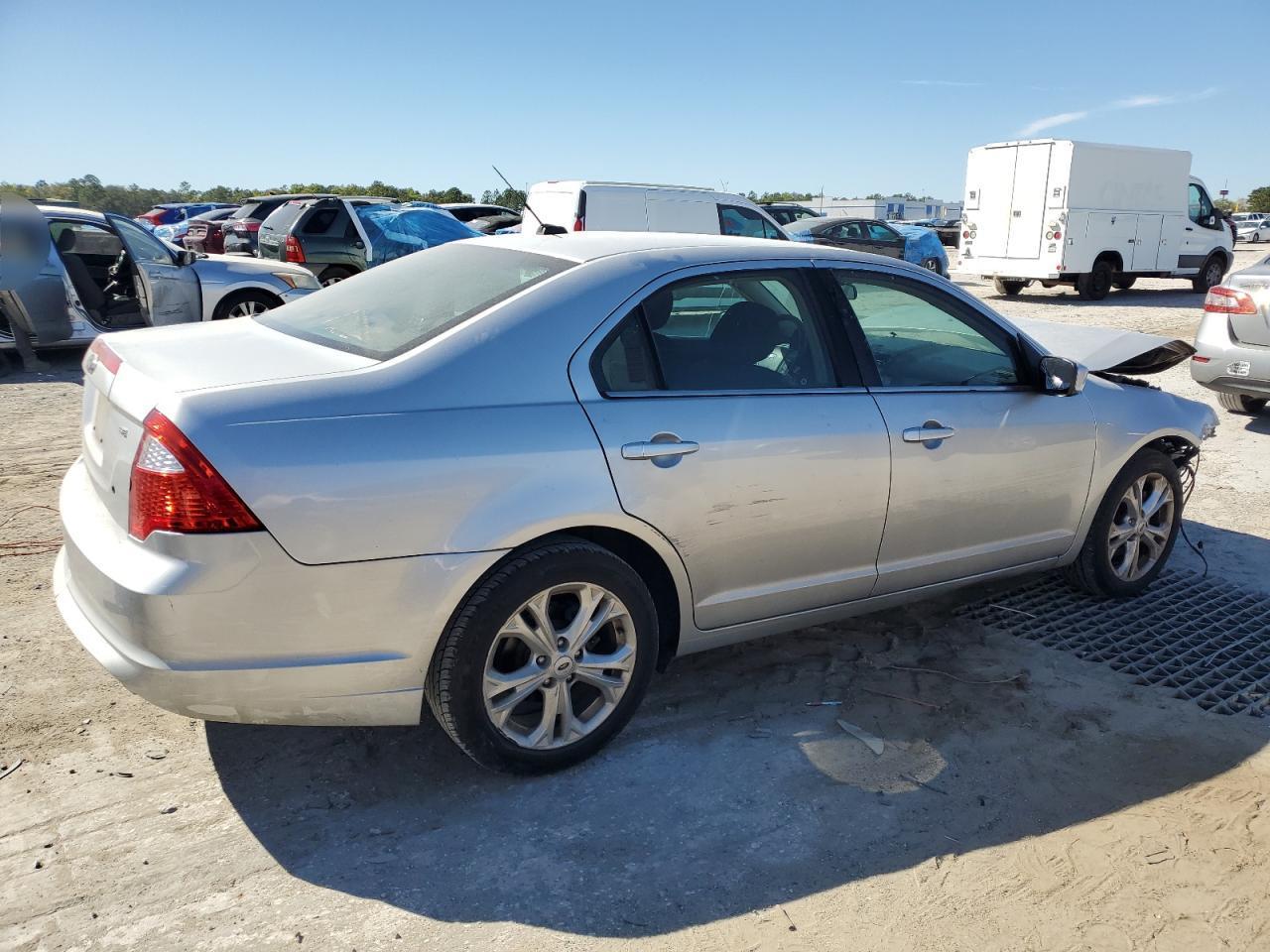 2012 FORD FUSION SE - Image 3