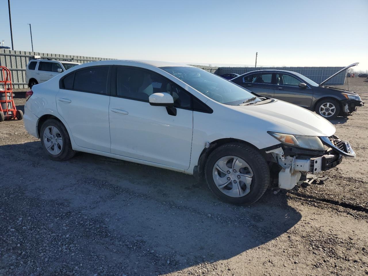 2015 HONDA CIVIC LX - Image 4