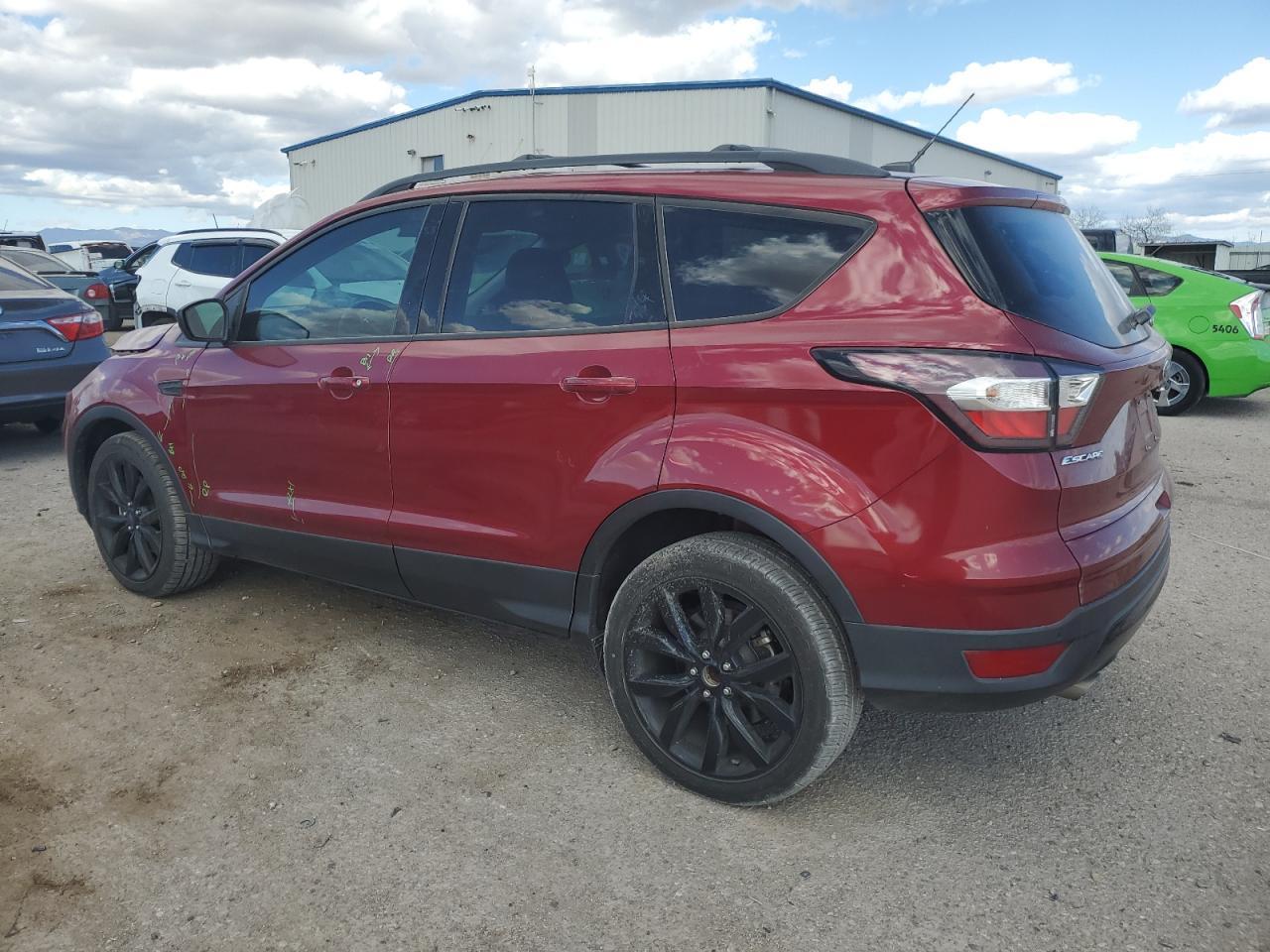 2017 FORD ESCAPE SE - Фото 2