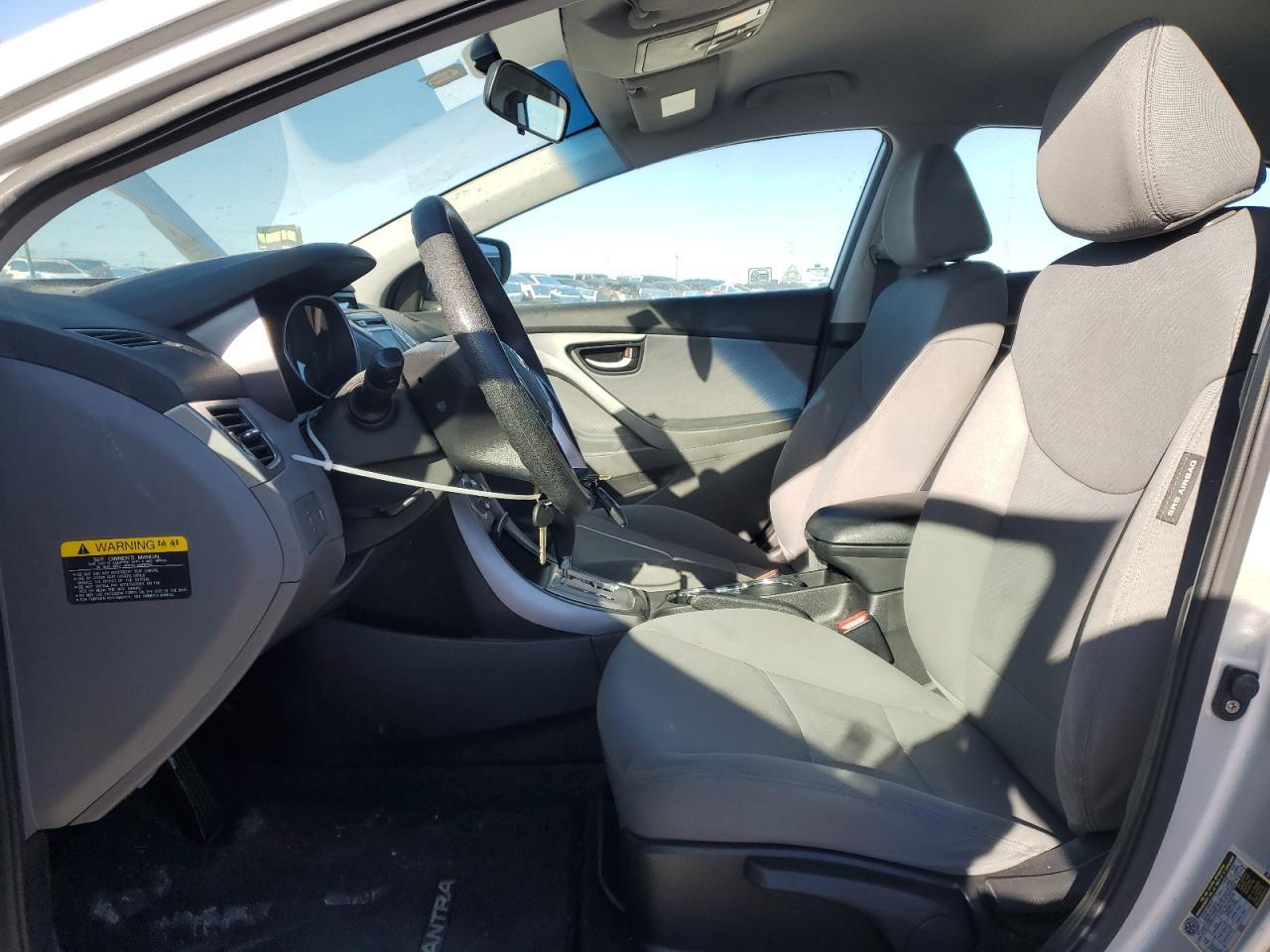 2011 HYUNDAI ELANTRA GL - Image 7