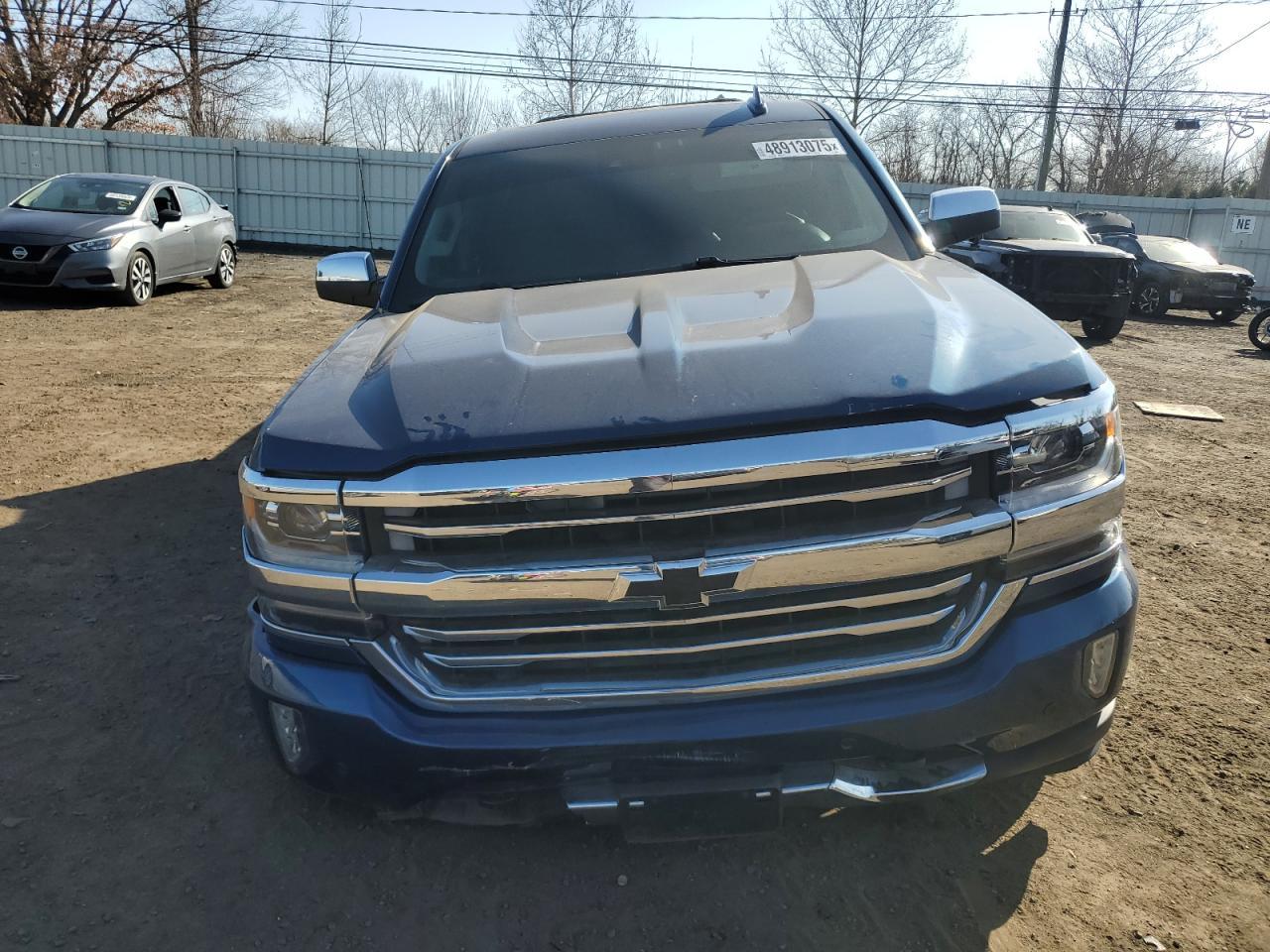 2017 CHEVROLET SILVERADO - Фото 5
