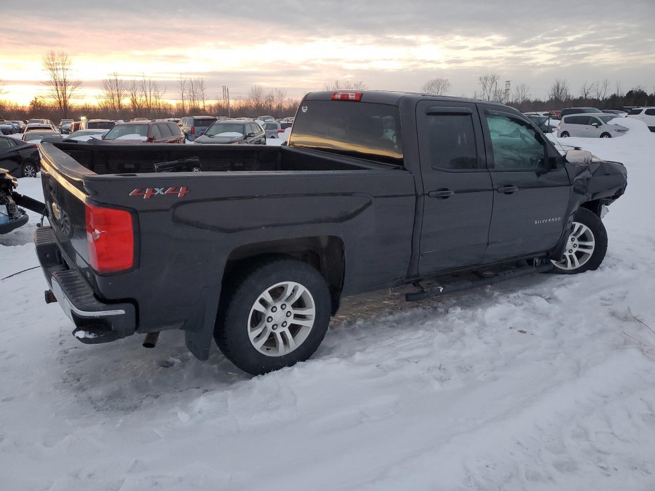 2018 CHEVROLET SILVERADO - Image 3