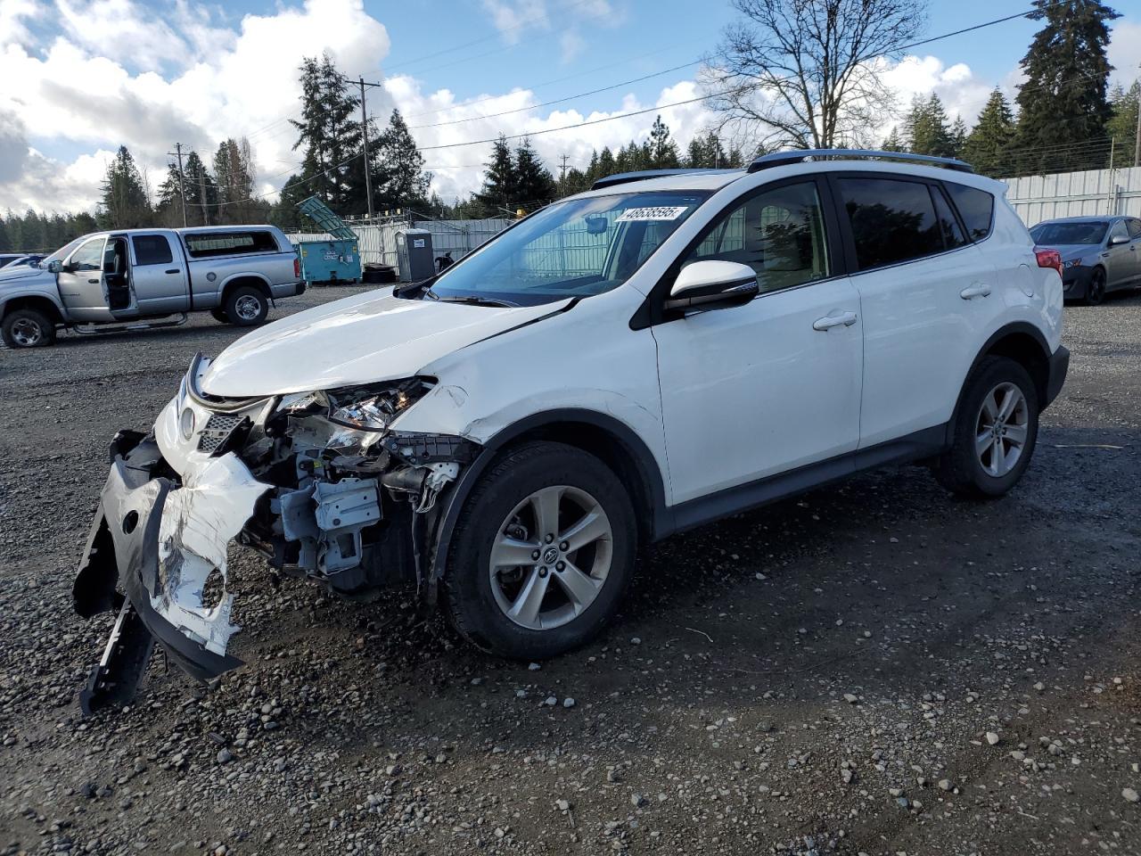 2015 TOYOTA RAV4 XLE