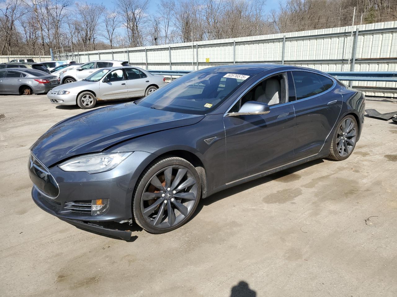 2016 TESLA MODEL S