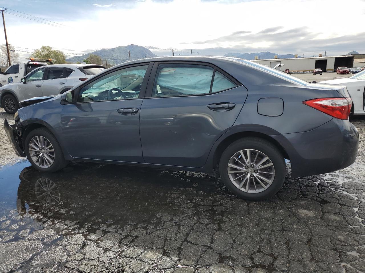 2015 TOYOTA COROLLA L - Image 2