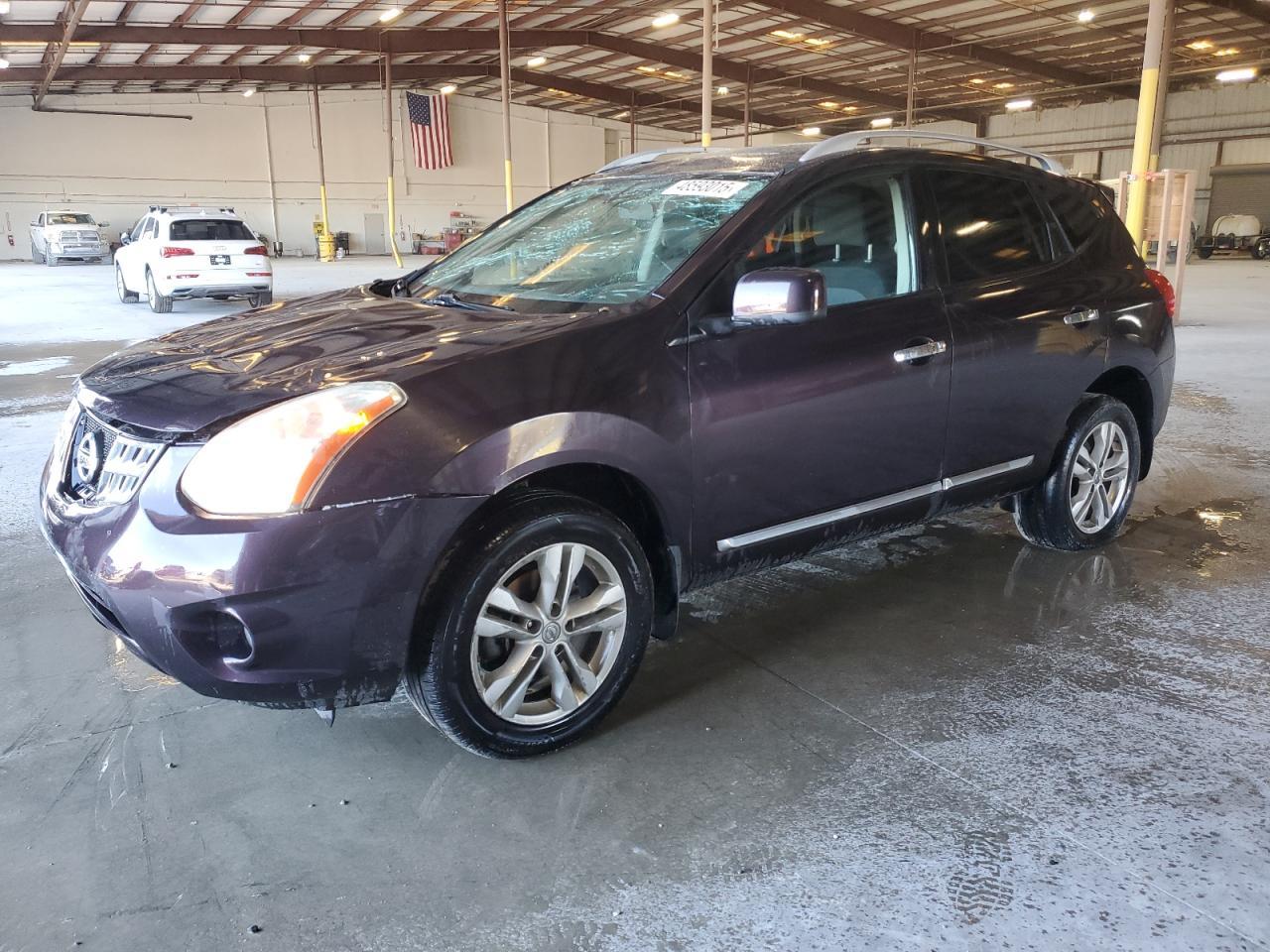 2013 NISSAN ROGUE S