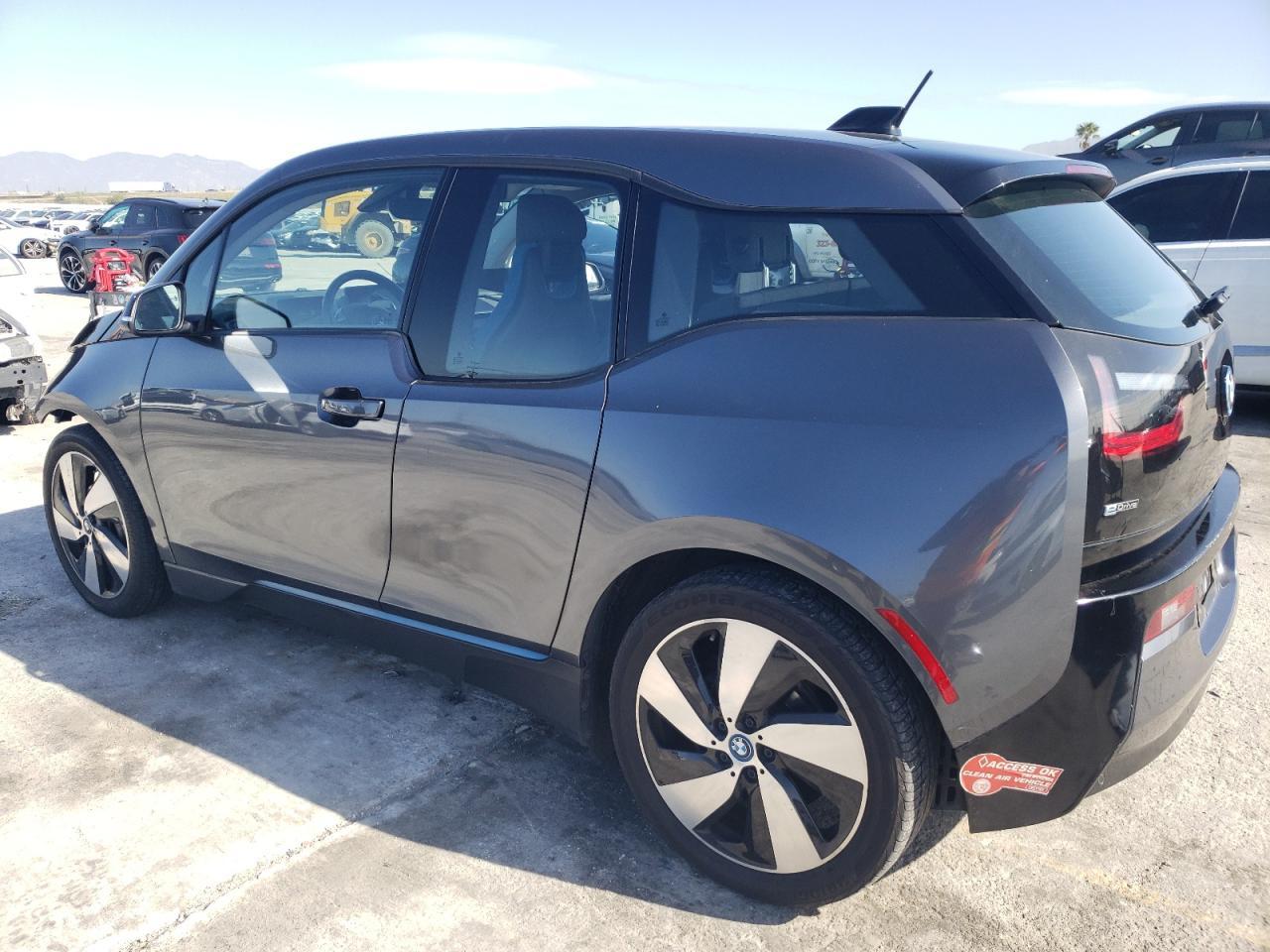 2017 BMW I3 REX - Фото 2