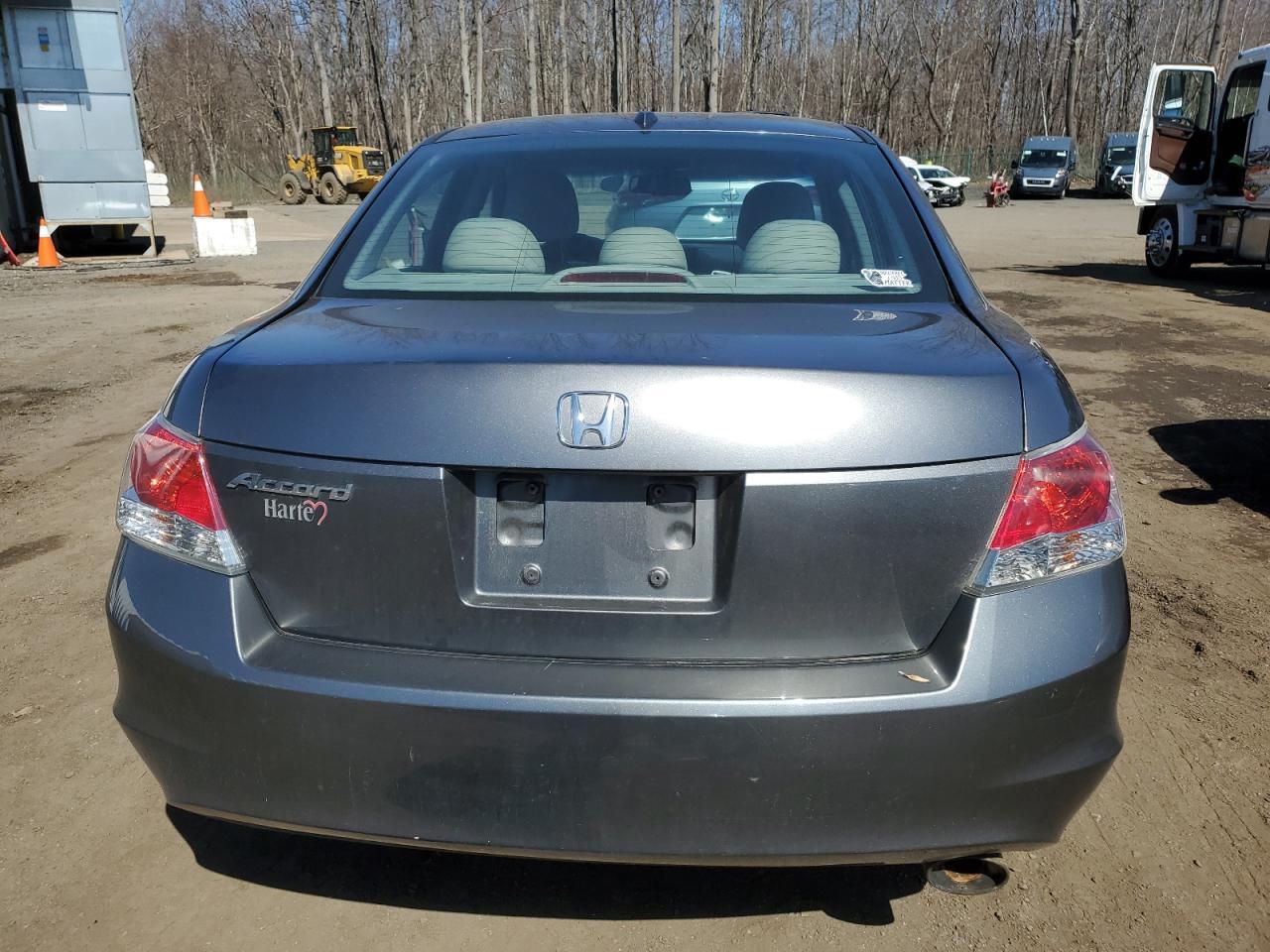 2010 HONDA ACCORD EXL - Image 6