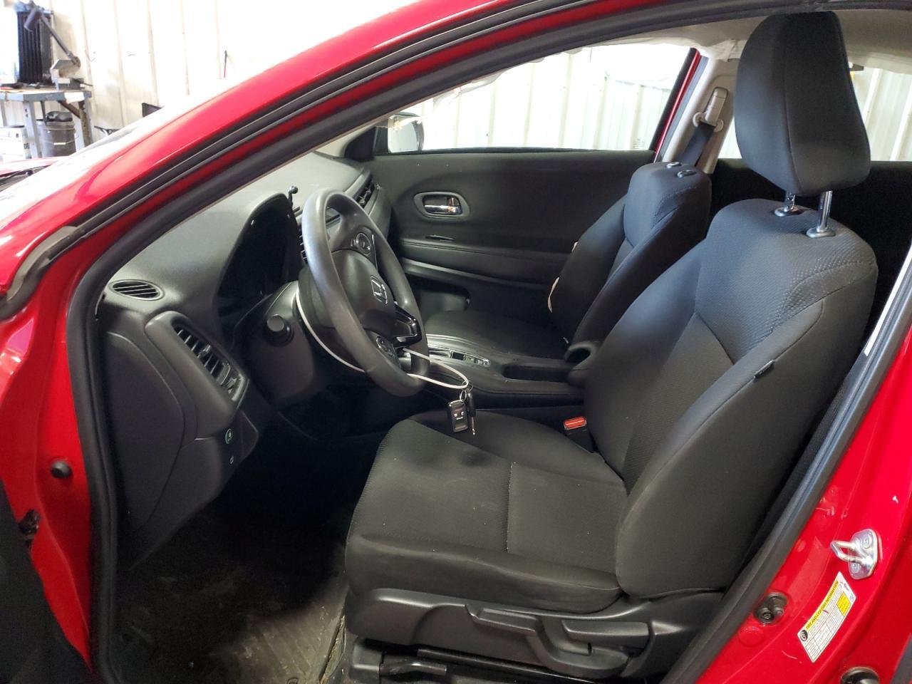 2018 HONDA HR-V LX - Image 7