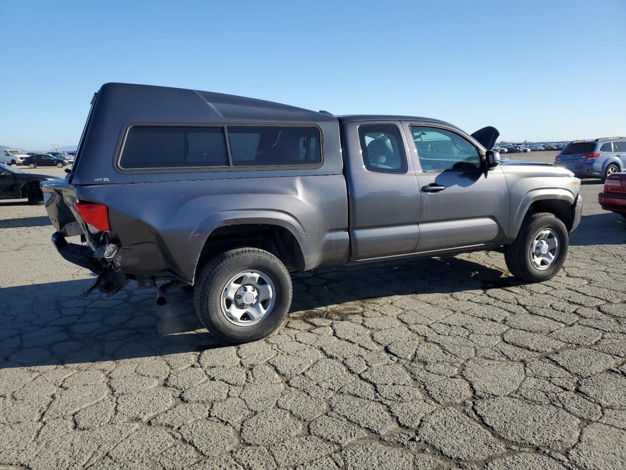 2017 TOYOTA TACOMA ACC - Фото 3