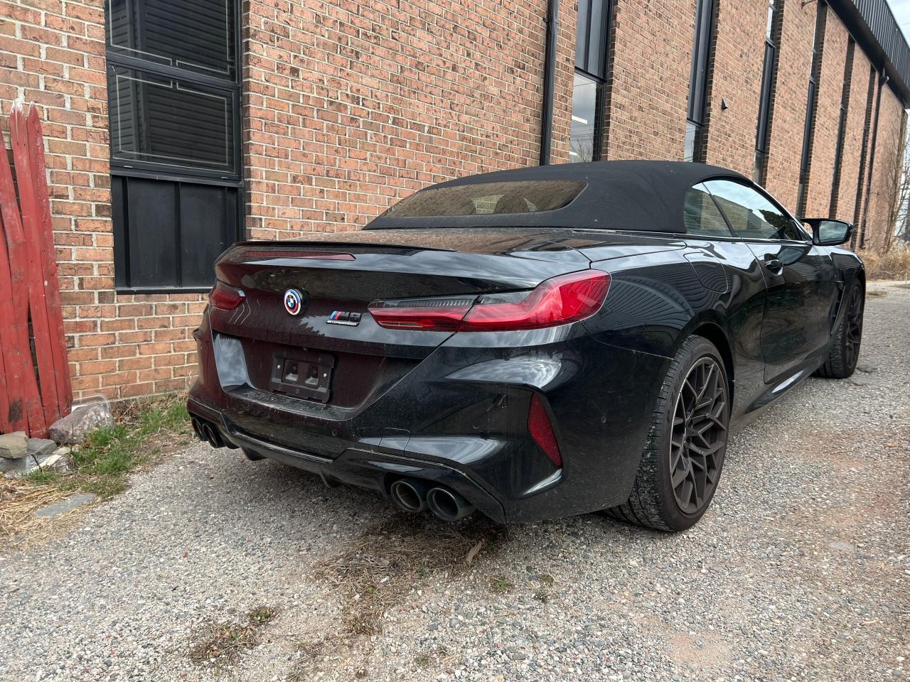2023 BMW M8 - Фото 4