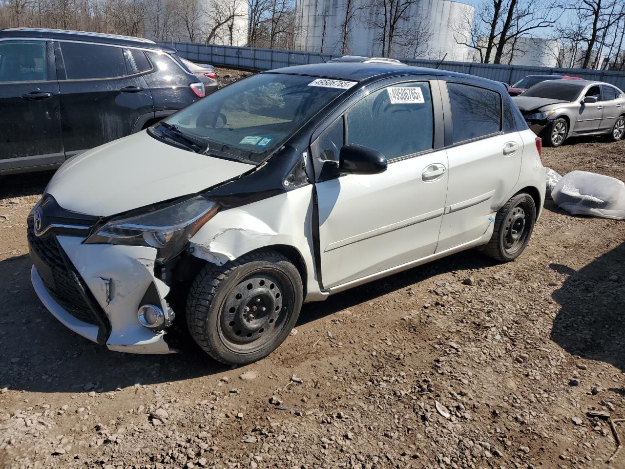 2016 TOYOTA YARIS L