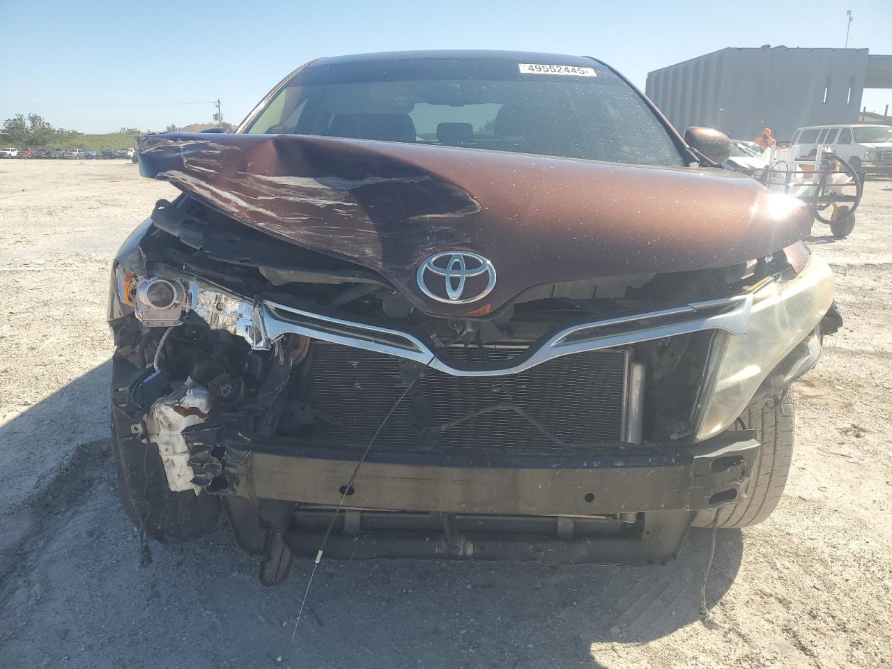 2011 TOYOTA VENZA - Фото 5