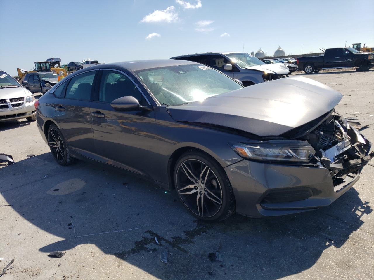 2018 HONDA ACCORD LX - Фото 4