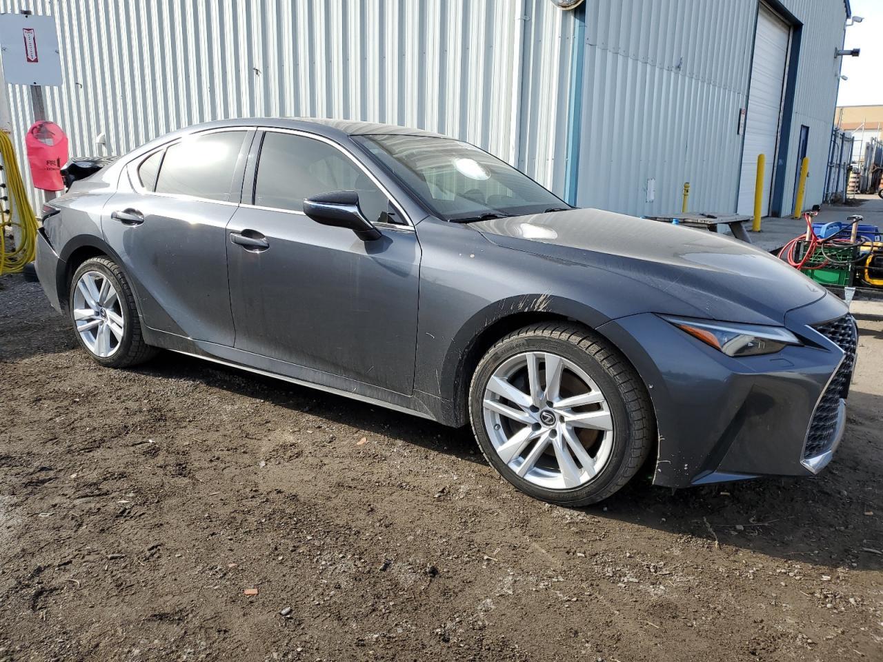 2022 LEXUS IS 300 - Фото 4