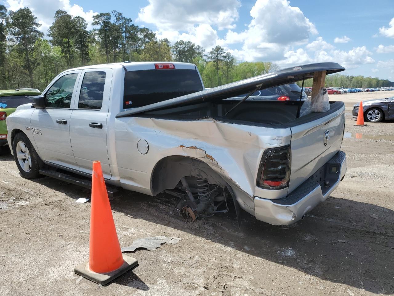 2014 RAM 1500 ST - Image 2