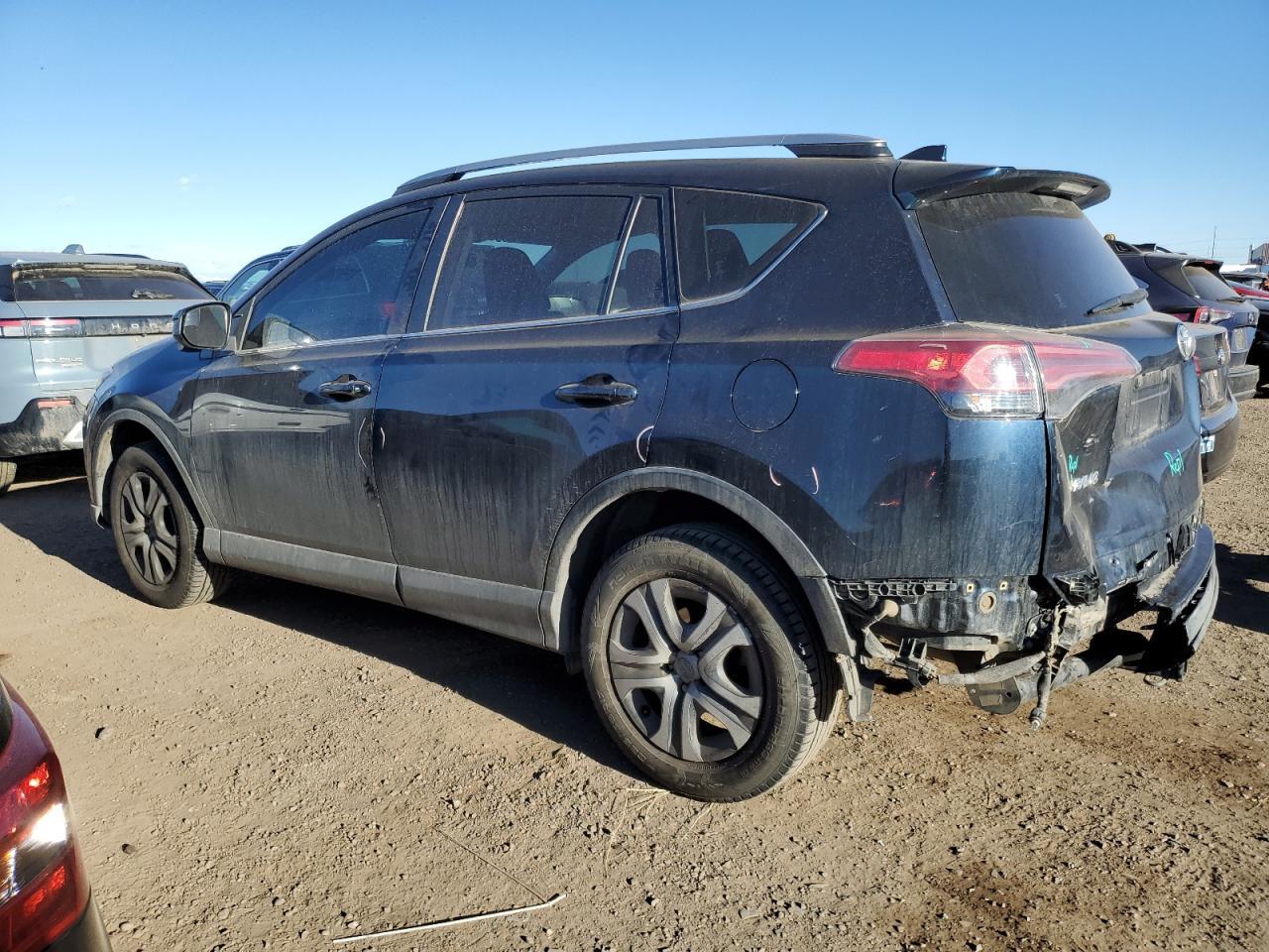 2017 TOYOTA RAV4 LE - Фото 2