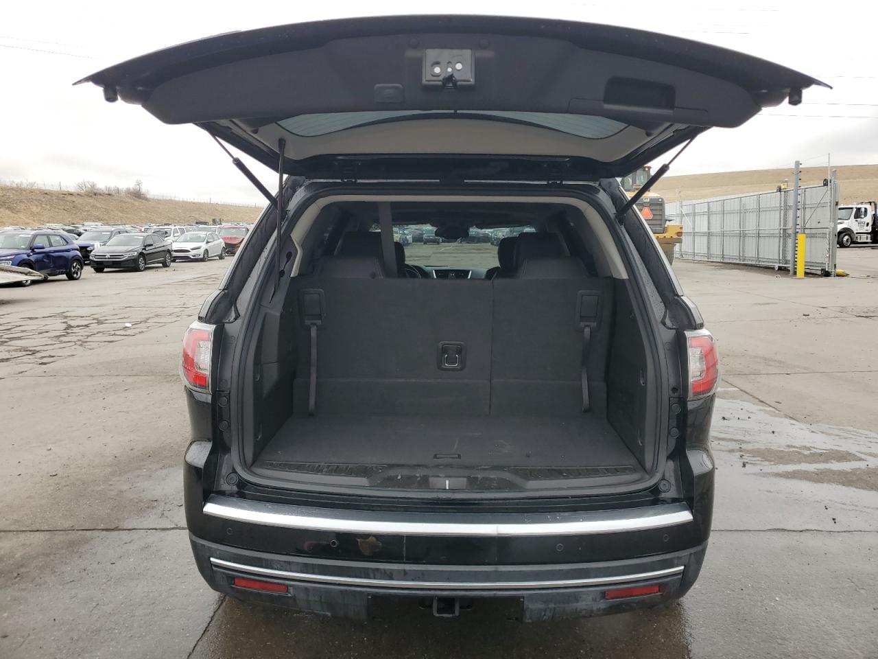 2016 GMC ACADIA SLT - Фото 6