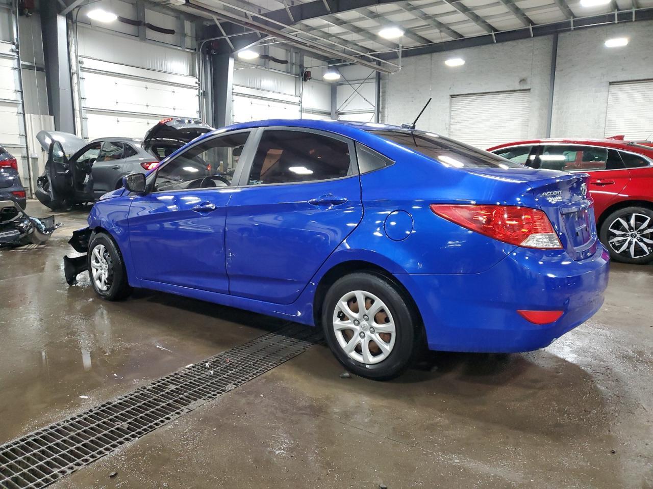 2014 HYUNDAI ACCENT GLS - Image 2