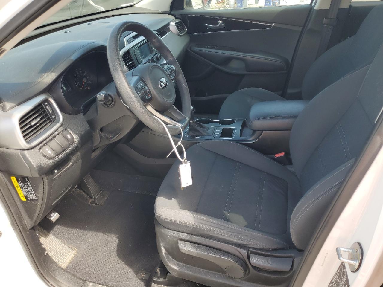 2017 KIA SORENTO LX - Фото 7