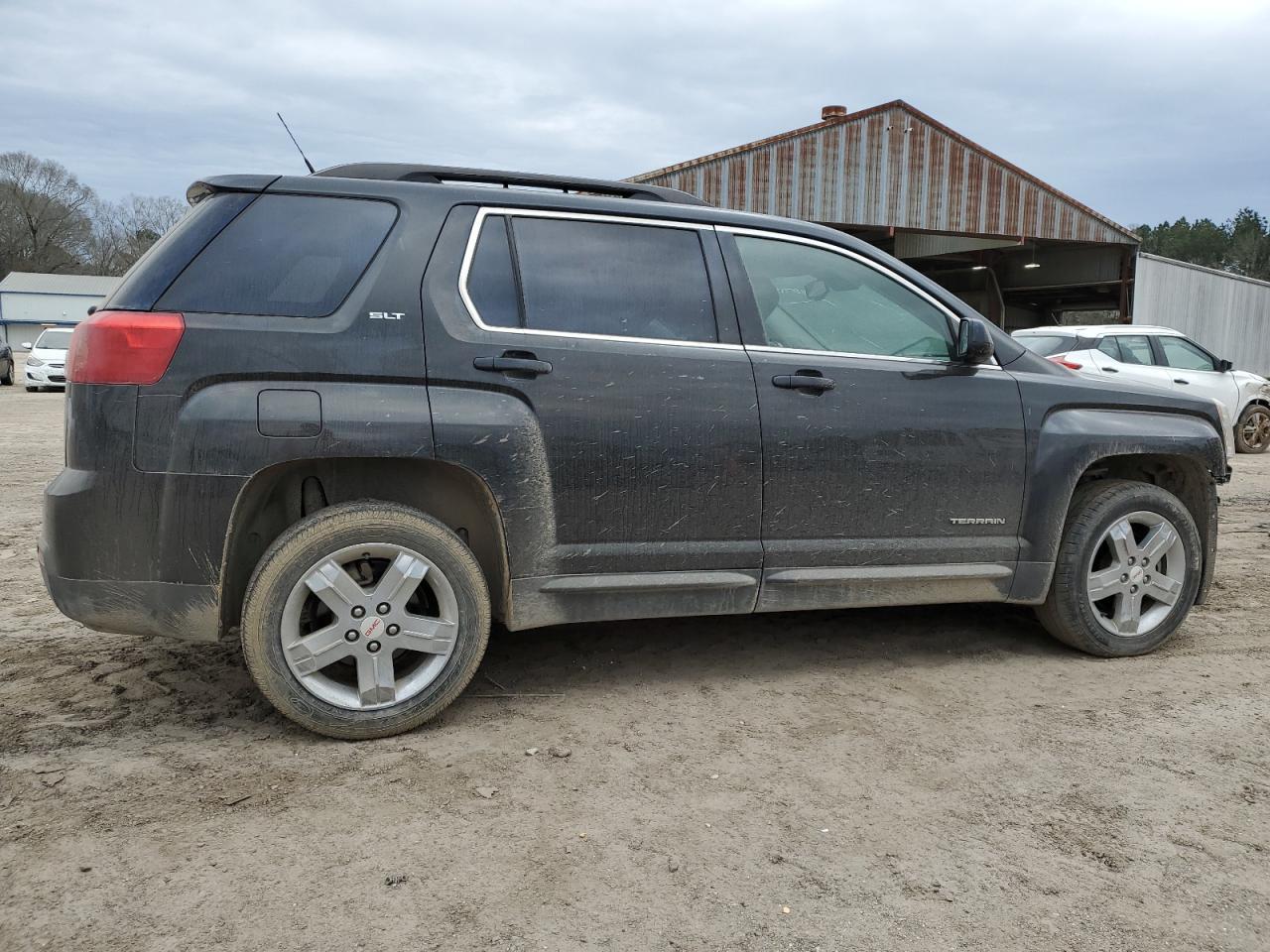 2013 GMC TERRAIN SL - Image 3