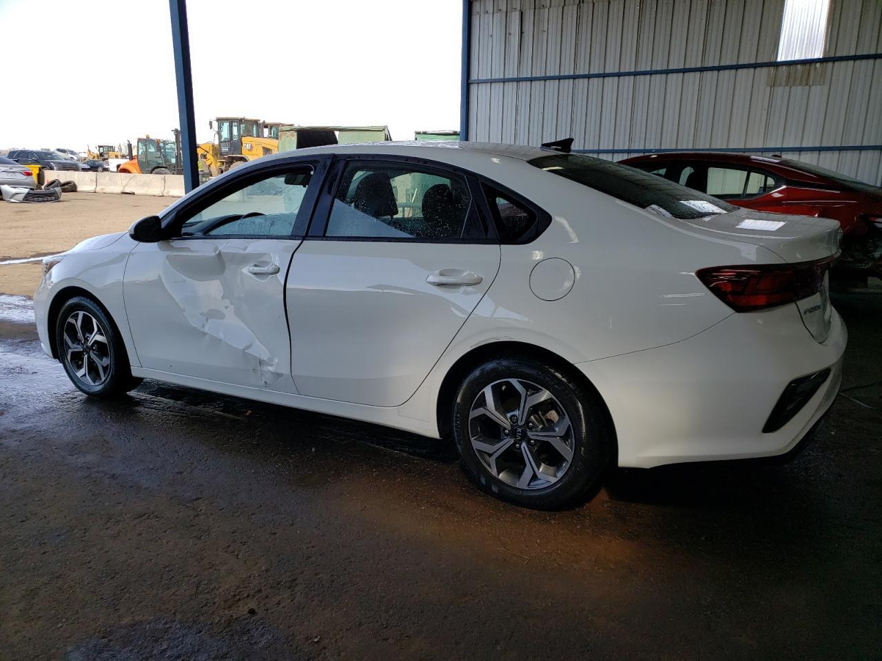 2021 KIA FORTE FE - Image 2