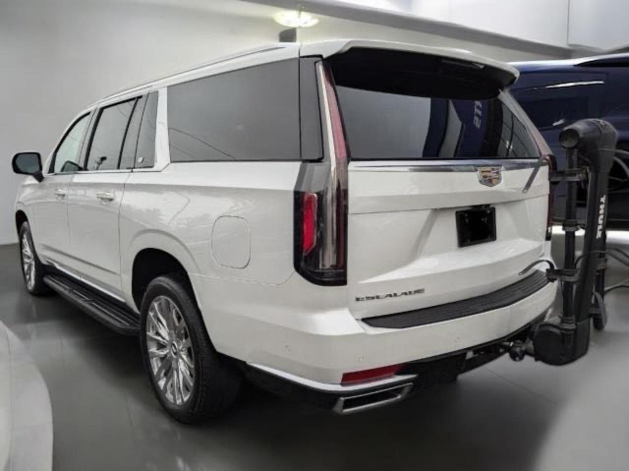 2021 CADILLAC ESCALADE E - Image 3