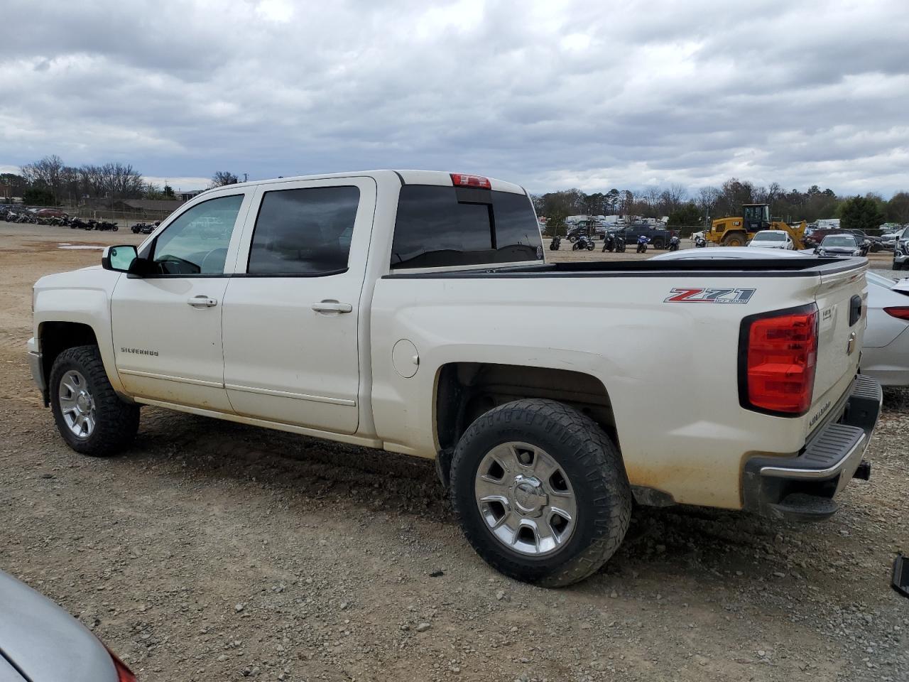 2015 CHEVROLET SILVERADO - Фото 2