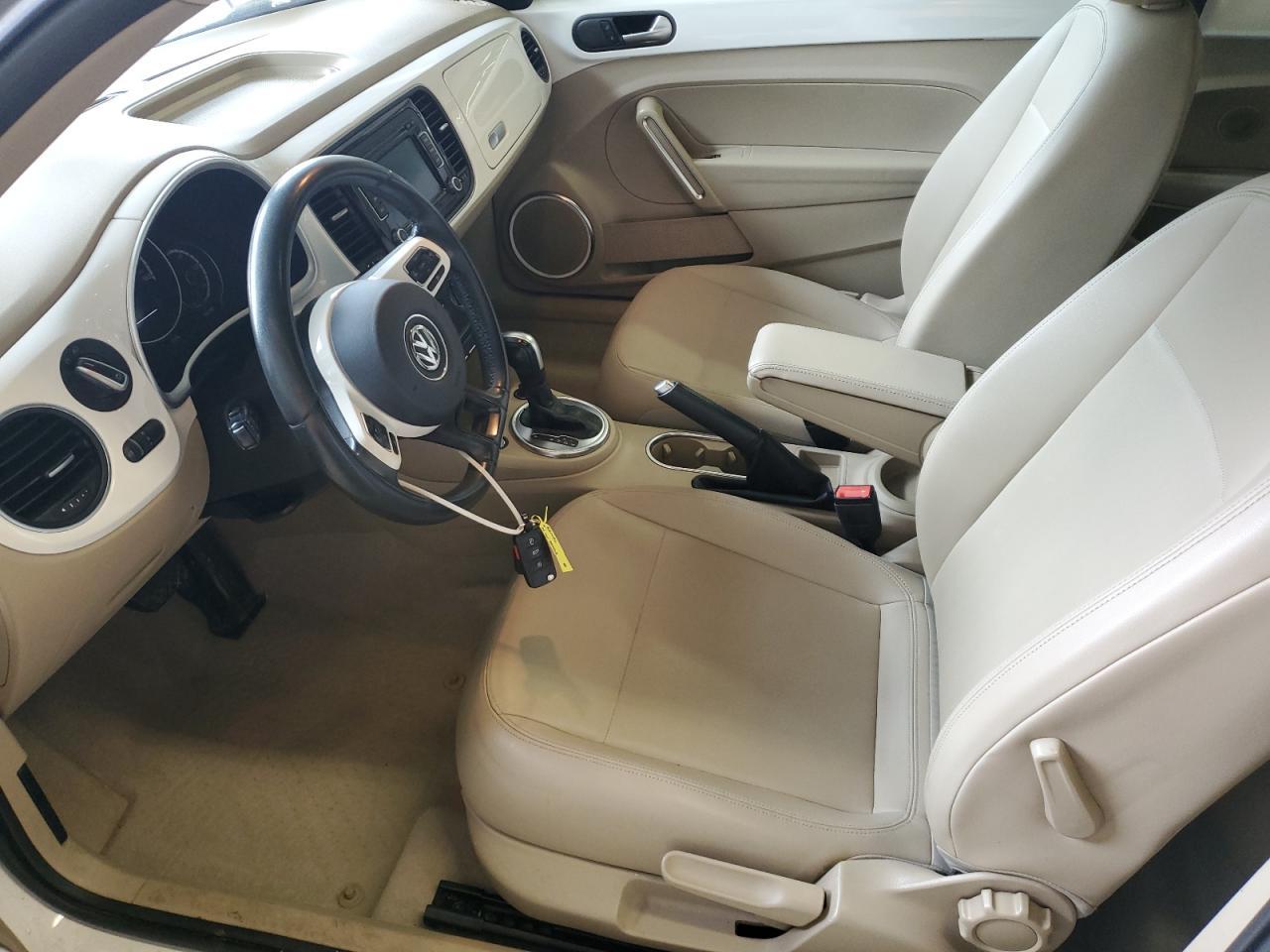 2014 VOLKSWAGEN BEETLE - Фото 7