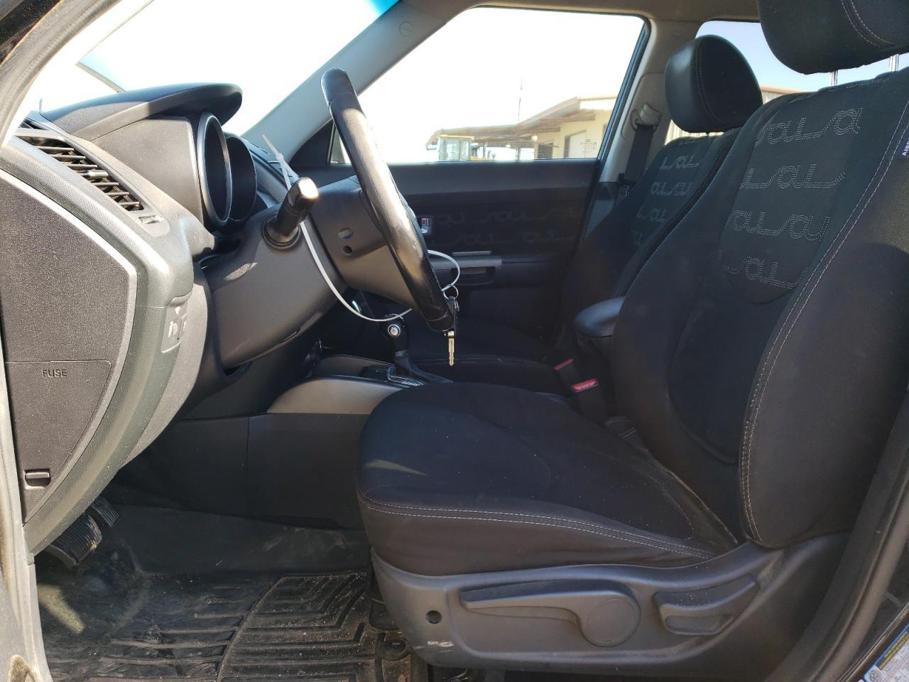 2013 KIA SOUL + - Image 7