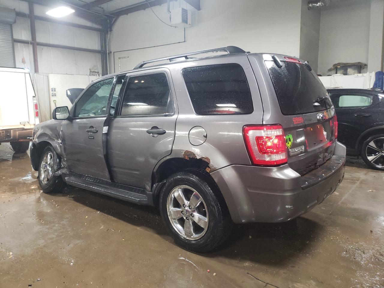 2012 FORD ESCAPE XLT - Фото 2