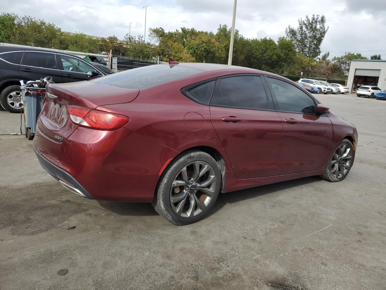 2015 CHRYSLER 200 S - Фото 3