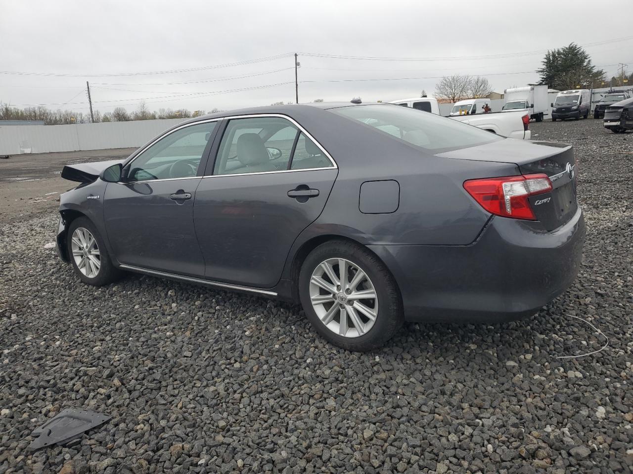 2012 TOYOTA CAMRY HYBR - Фото 2