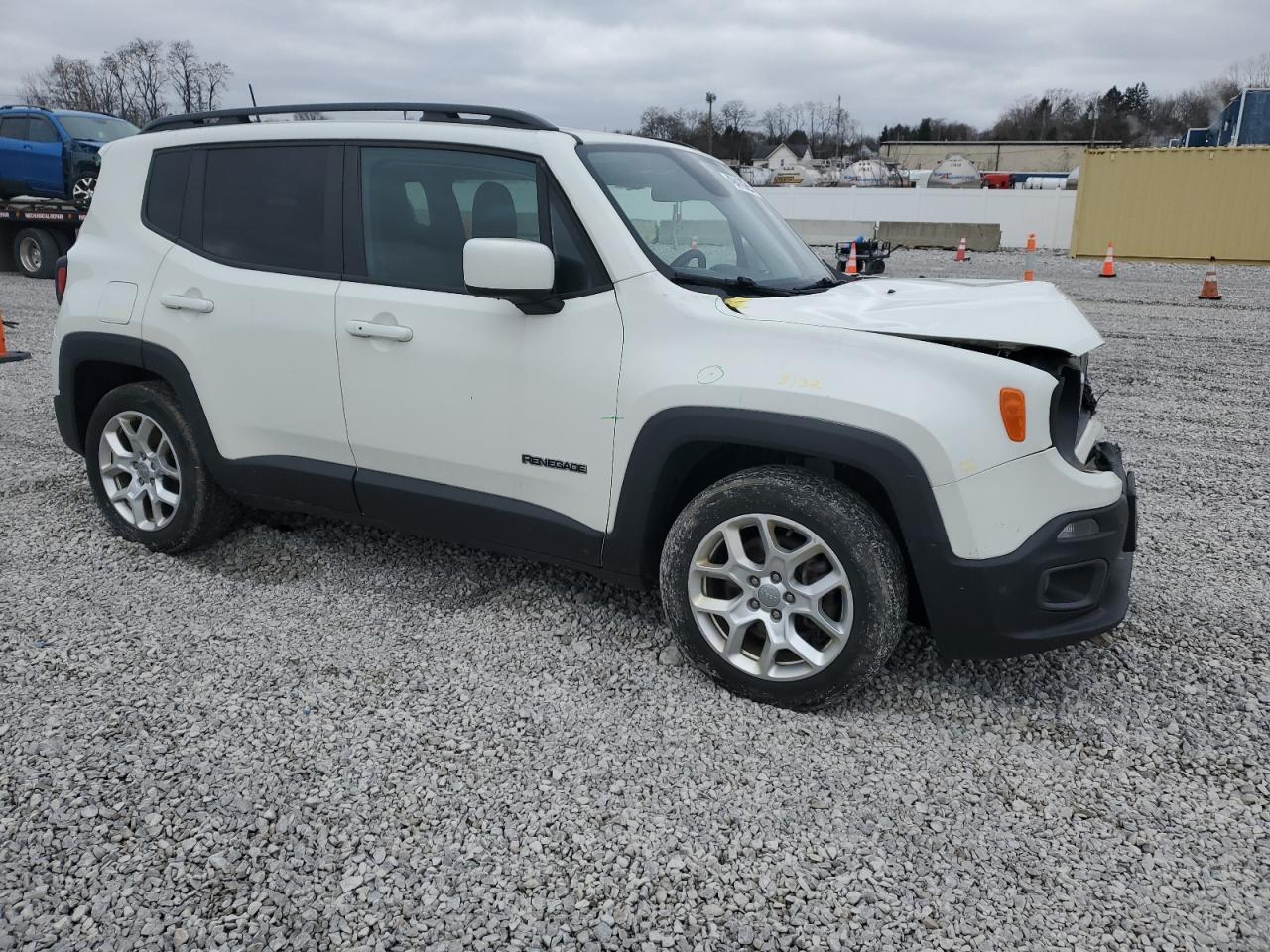 2018 JEEP RENEGADE L - Image 4