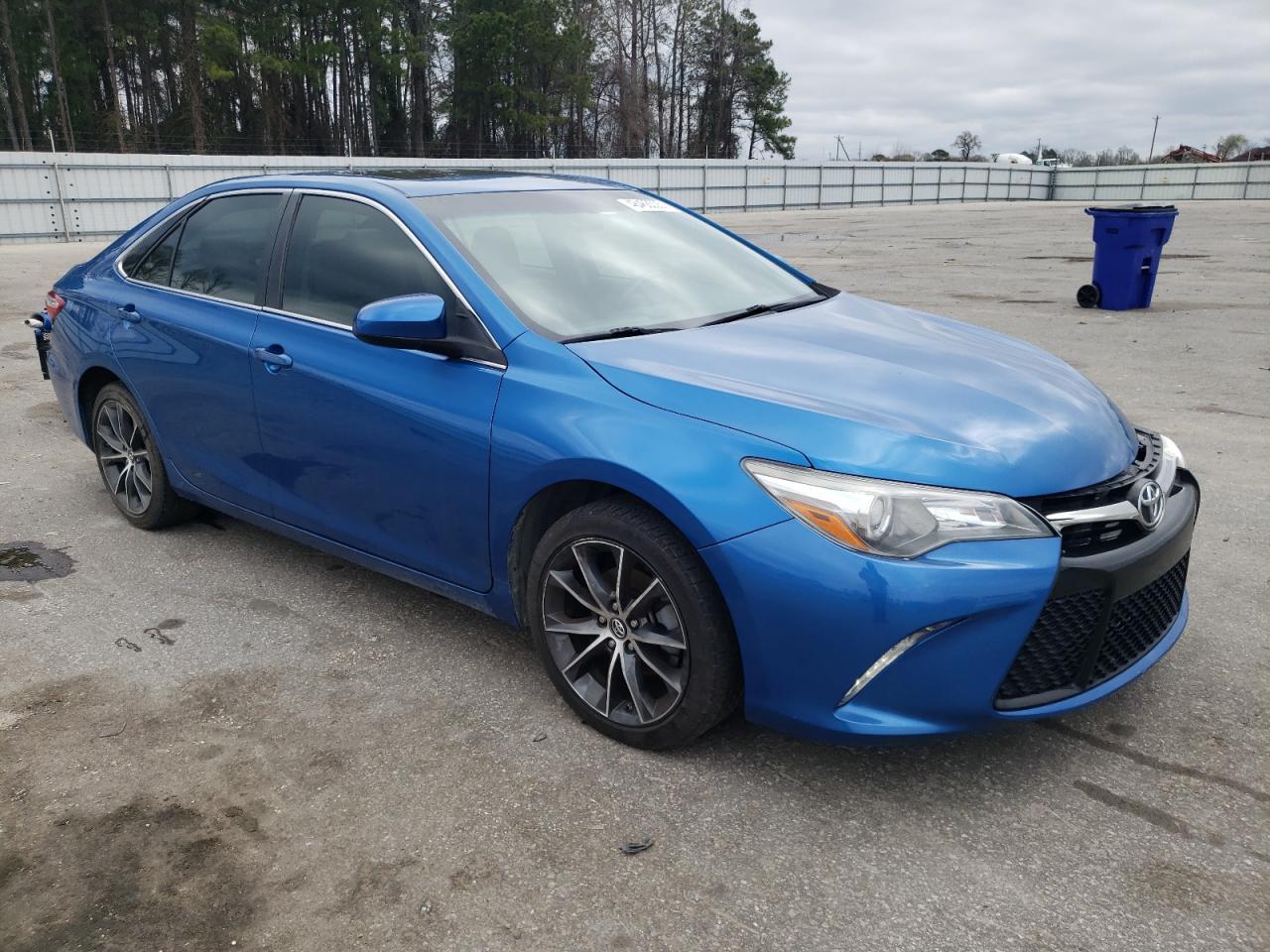 2017 TOYOTA CAMRY LE - Фото 4
