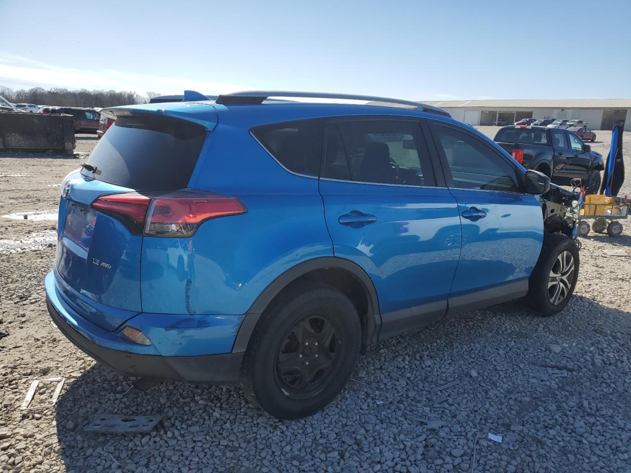 2017 TOYOTA RAV4 LE - Image 3