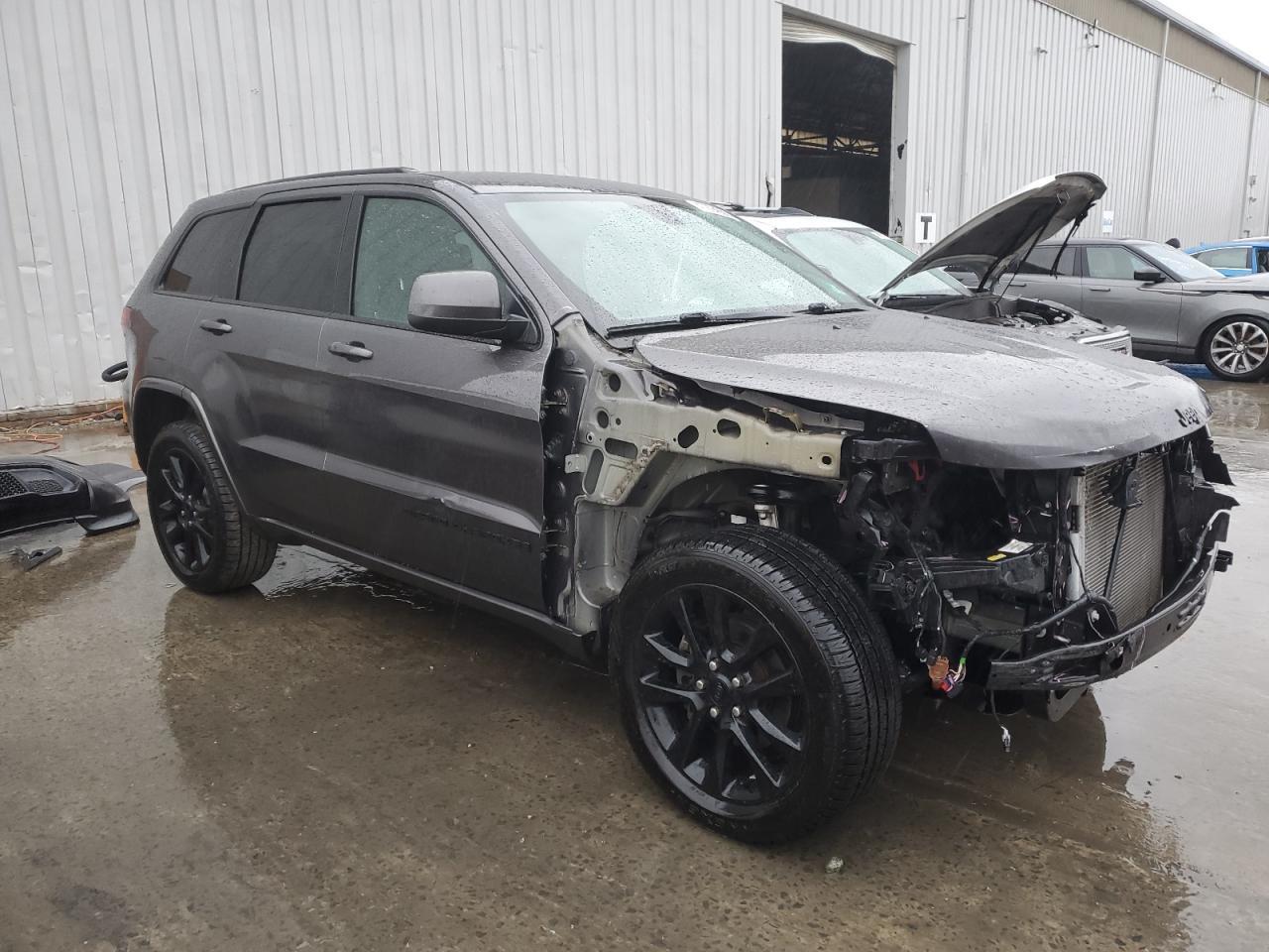 2018 JEEP GRAND CHER - Image 4