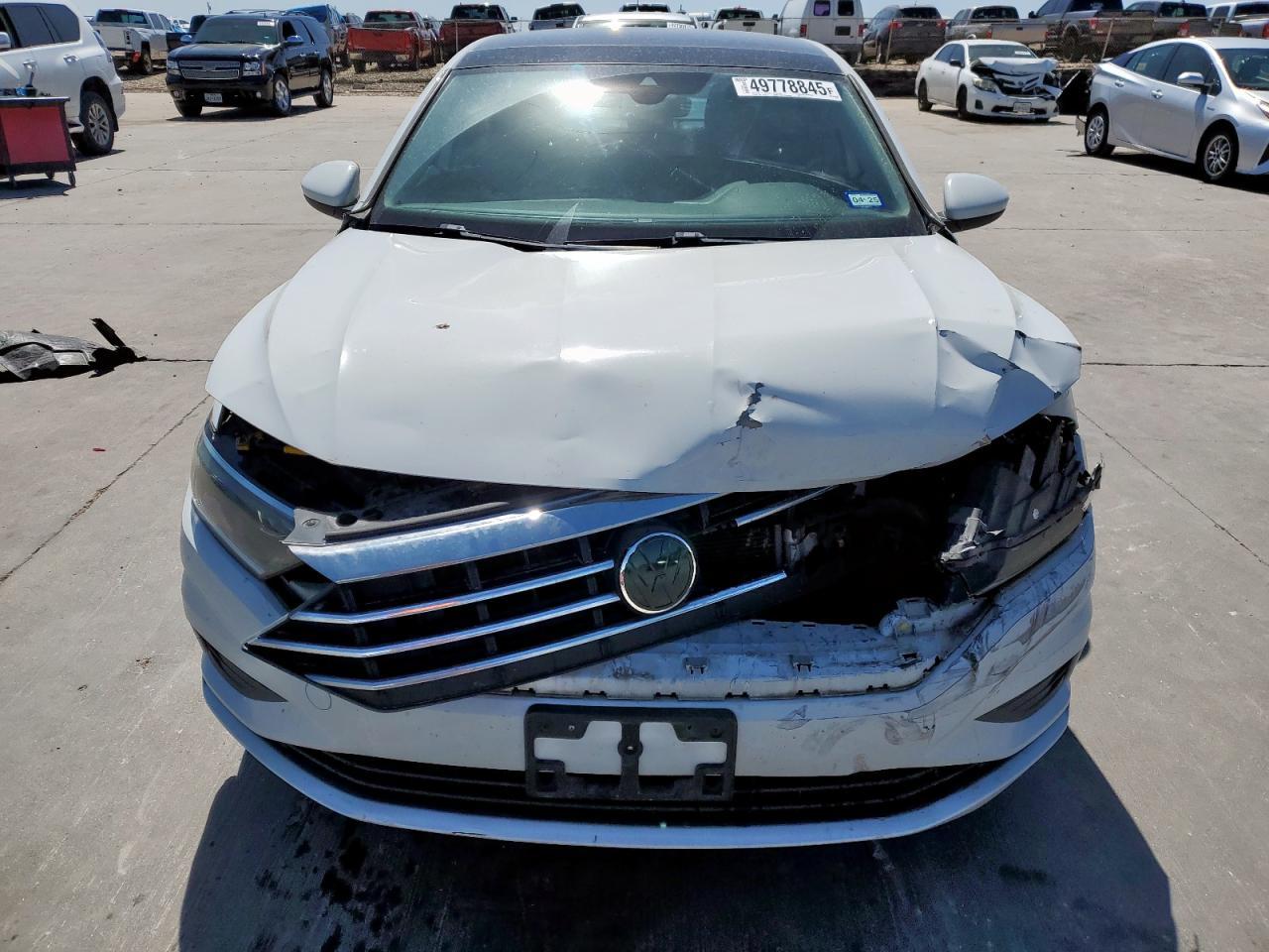 2019 VOLKSWAGEN JETTA SEL - Image 5